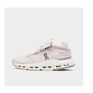On Cloud Women's On Cloudnova 2.0 Running Shoes